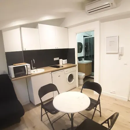 Le Carre D'or Apartment *